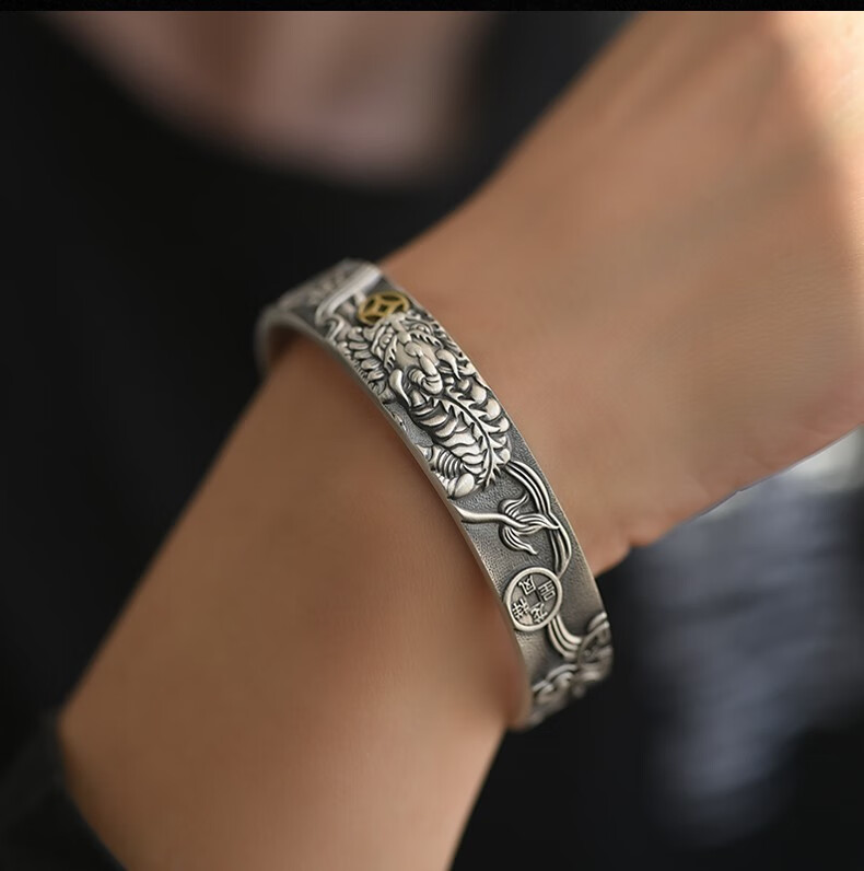 钦伊珠宝古法银貔貅手镯男女百搭民族风招财进宝铜钱貔貅银镯子护身