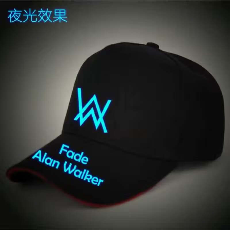 新款黑漫君帽子黑漫君的帽子我的学生男夜光鸭舌帽动漫游戏周边棒球帽