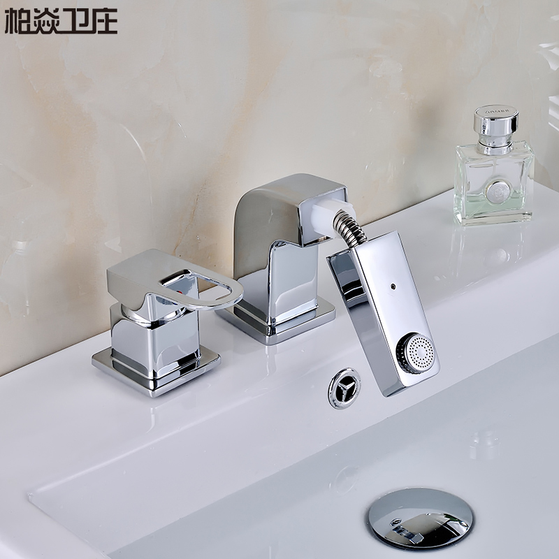 浴室柜浴缸两孔三孔冷热水龙头总开关 银色分水器(三孔分水器)【图片