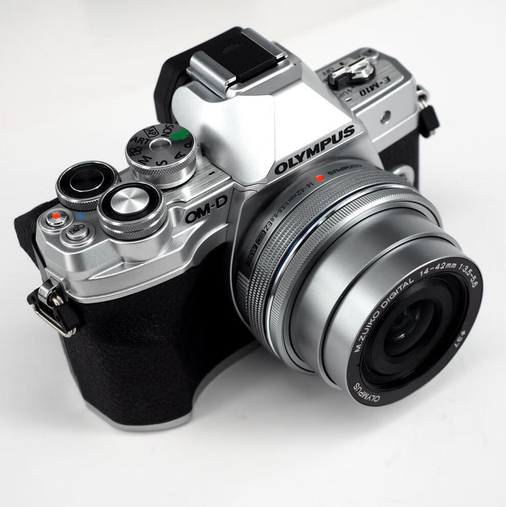 奥林巴斯(olympus)奥林巴斯e-m10 mark iv 14-42电动饼干em10iv 14