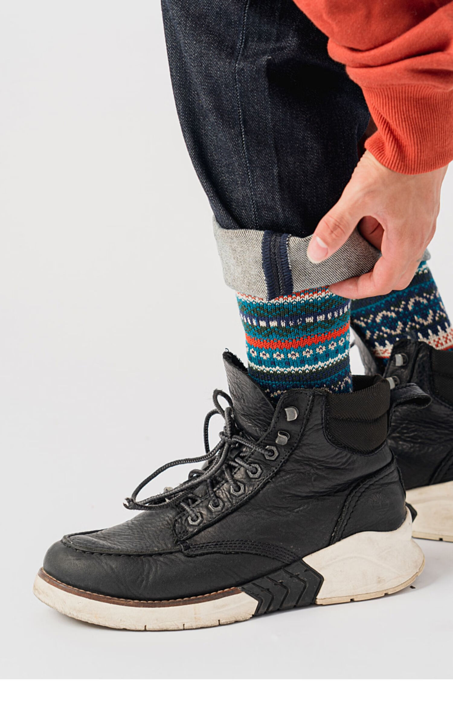 七匹狼同款七匹狼商场同款阿美咔叽袜子男潮袜秋冬季中筒袜复古袜民族