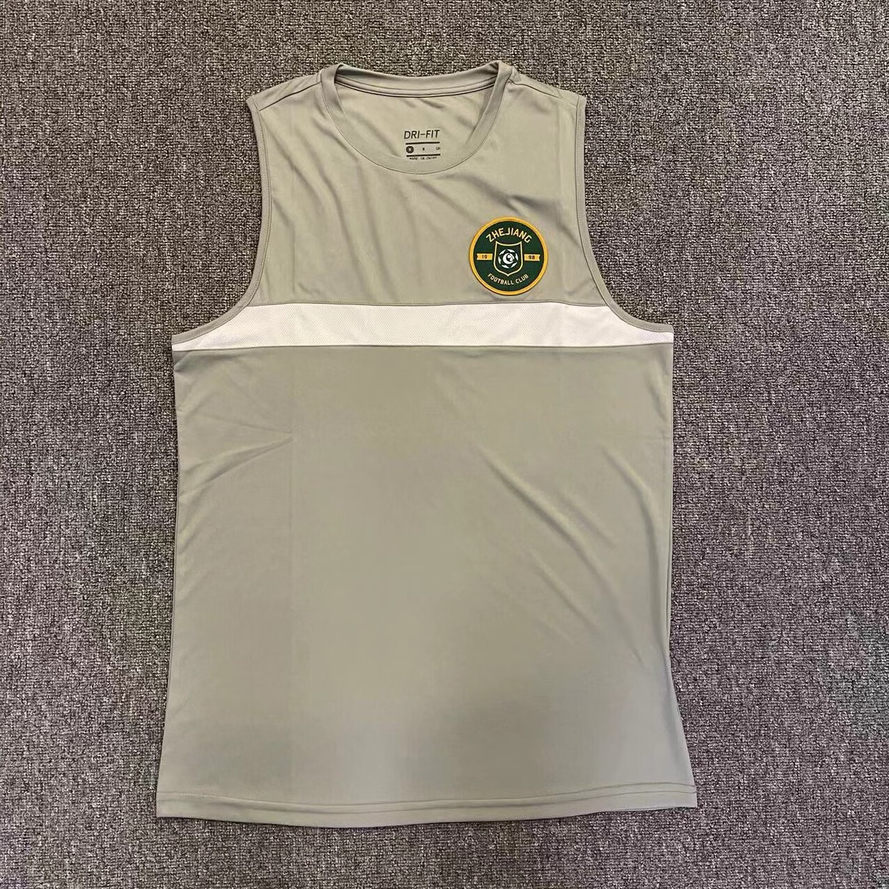 中超球衣浙江绿城训练服球员款鲨鱼皮无袖polo杭州队服短袖足球服