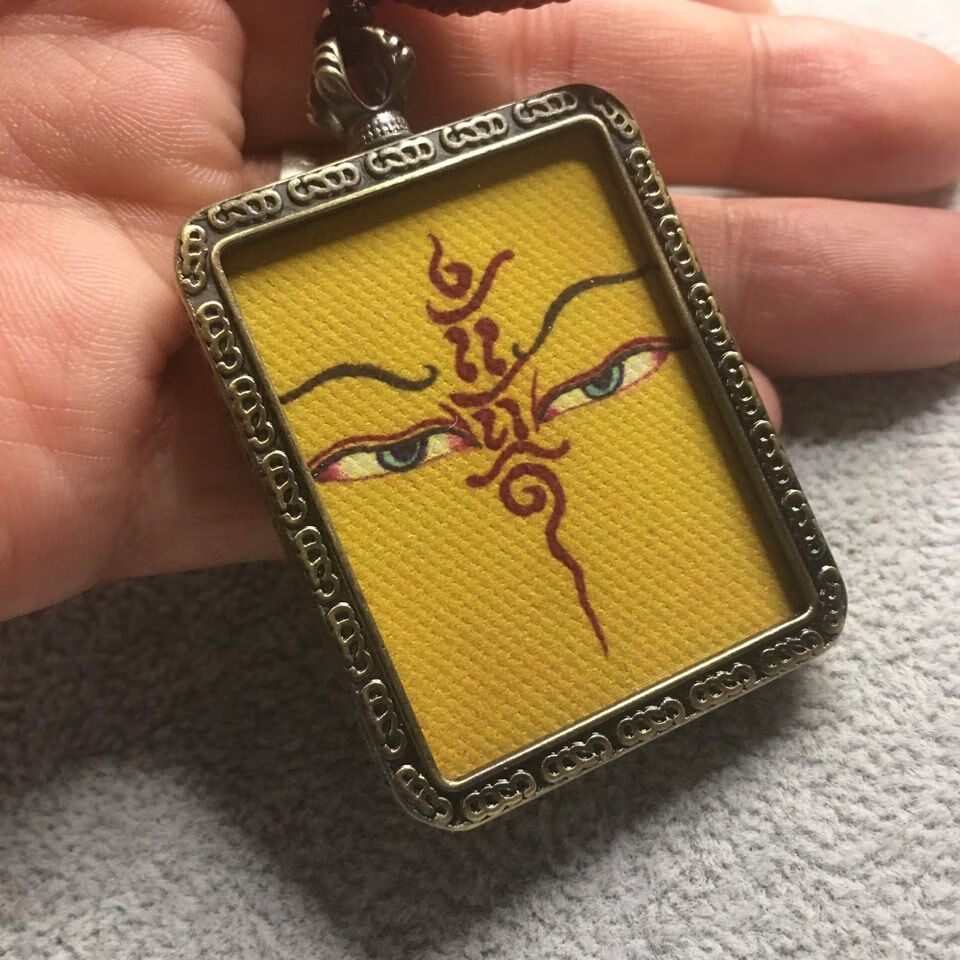 唐卡西藏藏传般若法眼智慧之眼嘎乌盒吊坠文玩 红法眼【图片 价格