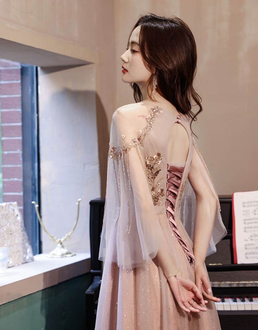 伴娘服伴娘礼服晚礼服新款2022气质宴会高端结婚敬酒服伴娘晚装主持人