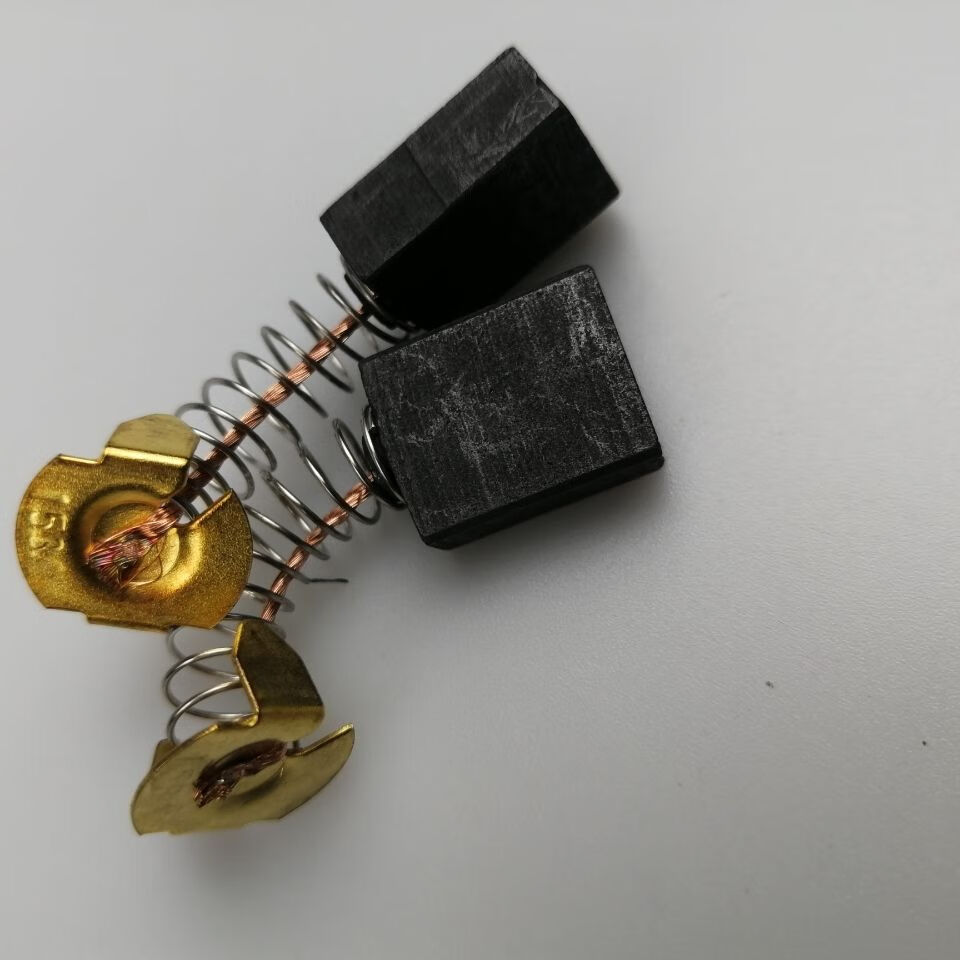 芙逸儿 碳刷型号 电机碳刷碳刷电刷角磨机电钻切割机冲击钻磨光机碳刷