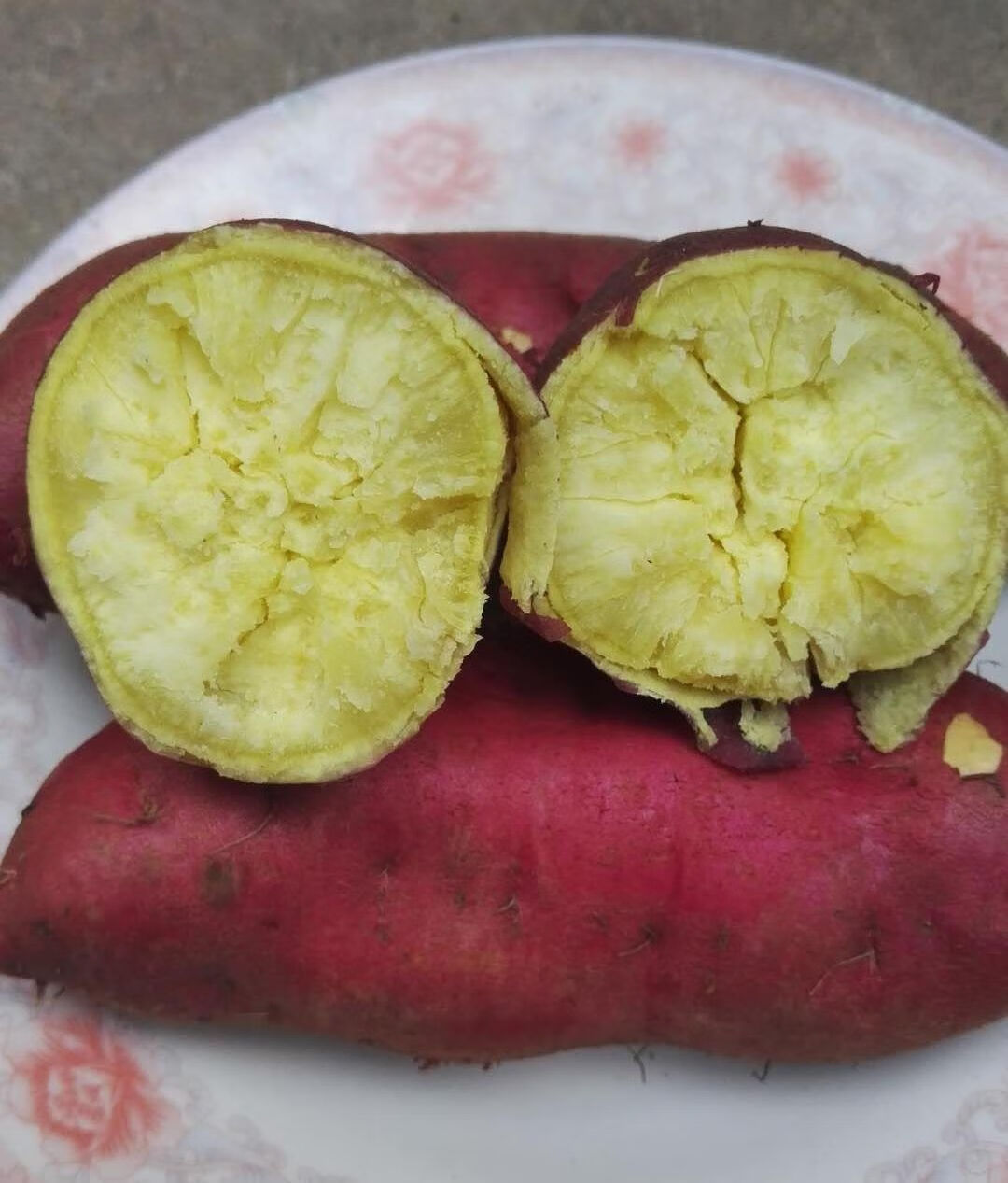 正宗海南富硒地瓜黄心香甜粉糯板栗红薯新鲜粉面鸡蛋黄番薯地瓜精品果