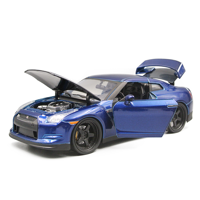 速度與激情8盒裝仿合金汽車玩具跑車1:24 2009日產本索普拉gtr r35