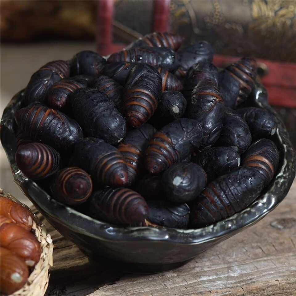 东北特产辽宁丹东柞蚕蛹新鲜活20黑蚕蛹鲜活茧蛹蝉蛹1斤