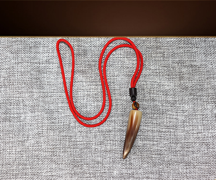 【牛角吊坠】西藏耗牛角尖吊坠挂件y项链情侣礼物刻字的的 红绳牛角