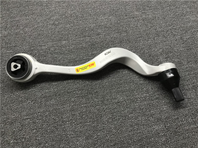 适用2004-10年款宝马5系前轮520下523摆臂525直臂523弯臂530悬挂e60下