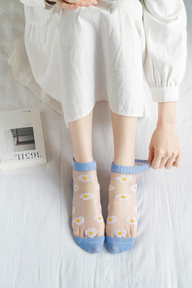 精选秋夏季小雏菊丝袜冰丝短筒水晶袜薄款棉底防勾丝短袜潮薄款曼迪尚