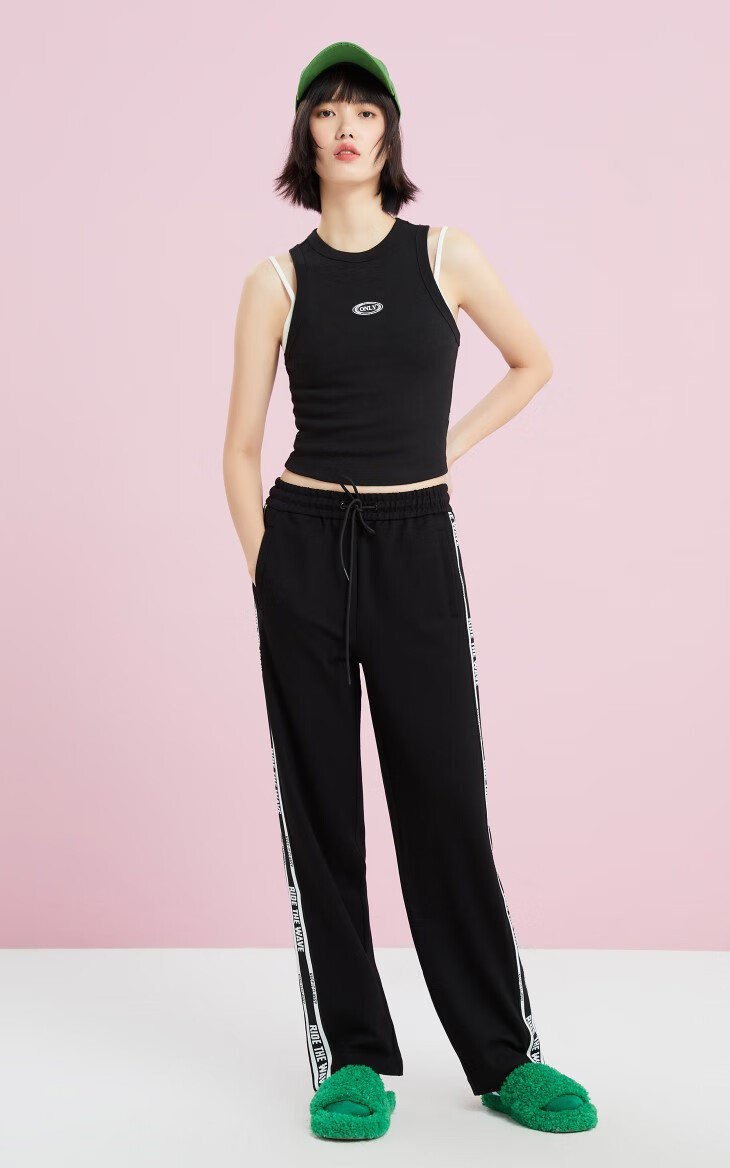 only2022春季新款休闲短款圆领logo通勤工字背心t恤女122103002c40布