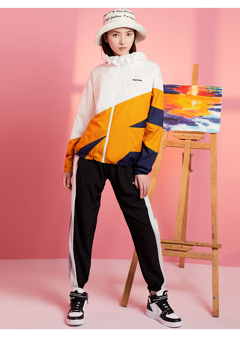 安踏运动外套女2021秋冬新款运动连帽外套女士防风衣宽松梭织开衫上衣