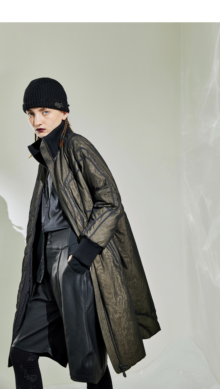 日着羽绒服女原创设计感女装2021年冬季新款女士宽松中长款白鸭绒小众