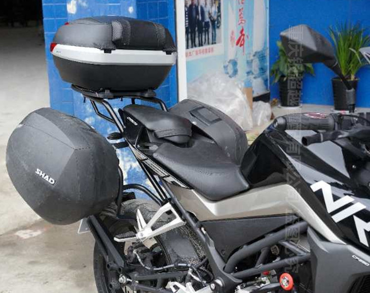 适用春风摩托车nk250后尾货架靠背夏德边箱尾箱备箱支架改装配件e37