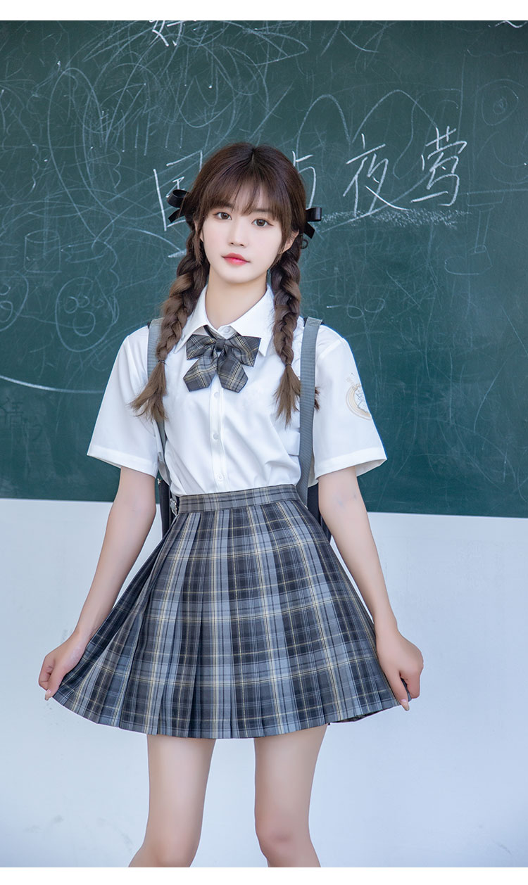 国王与夜莺jk制服 原创正版格裙少女夏黑色金线百褶短裙子 48cm 拍下