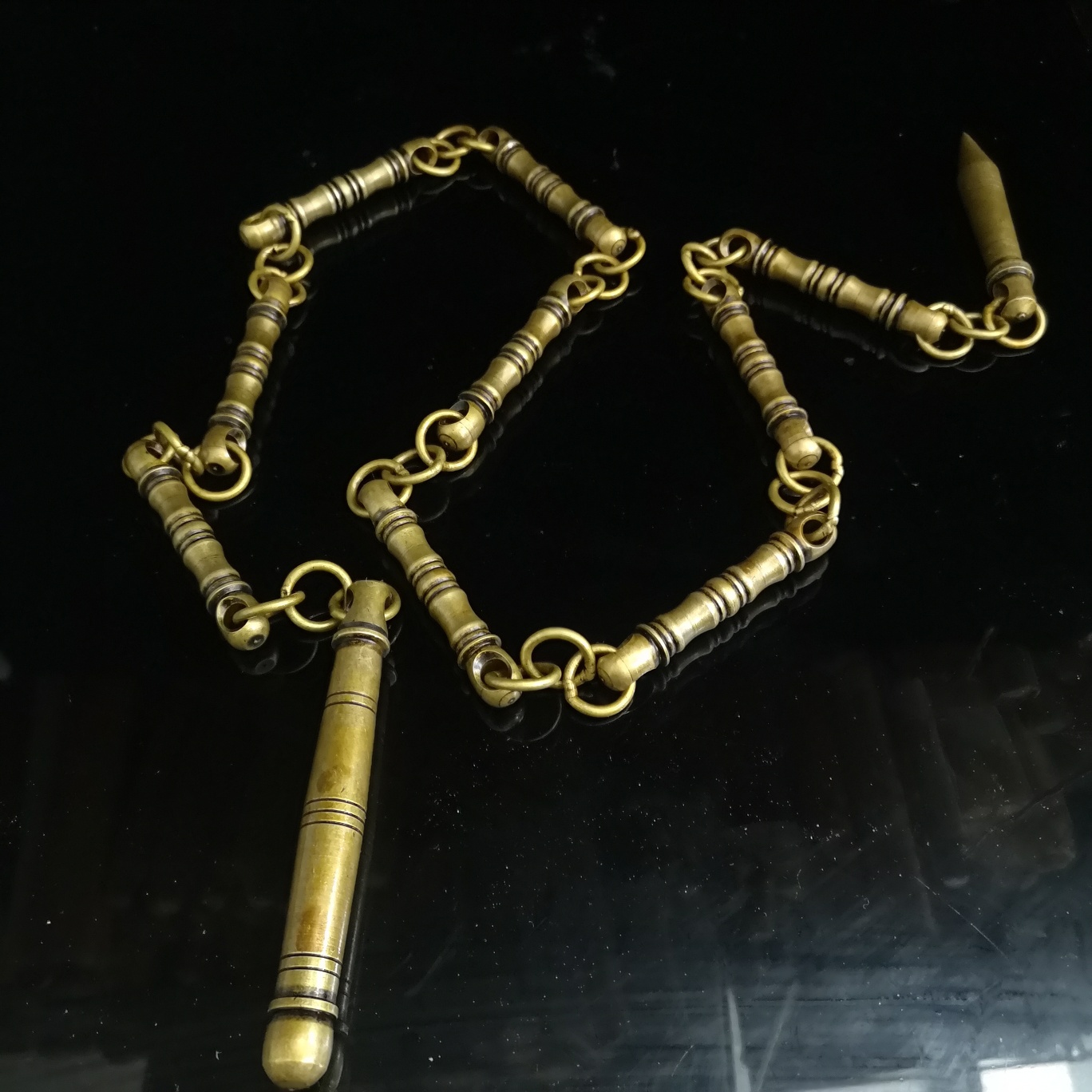 鼎盛福纯铜骷髅头九节鞭武术鞭练功鞭实心麒麟鞭铜器健身炼体工艺品g