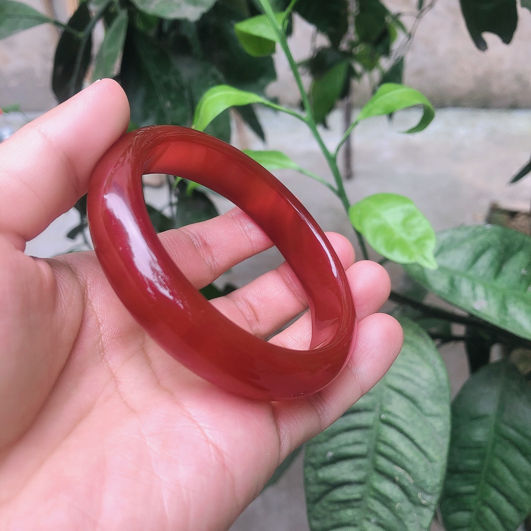 红玉髓手镯女款中宽红色玉石镯子本命年红玛瑙玉镯子情人节520礼物69
