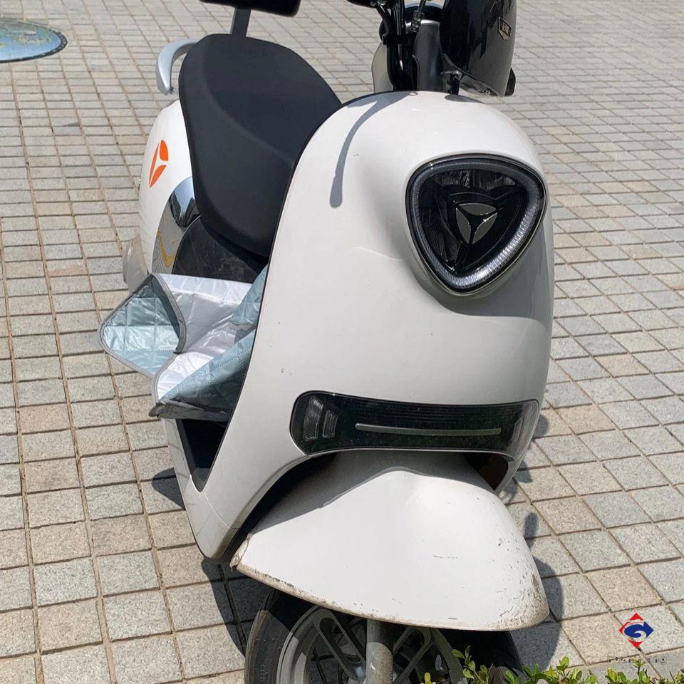 适用于雅迪电动车座套冠能系列四季通用防晒防雨皮革坐套网状透气隔热