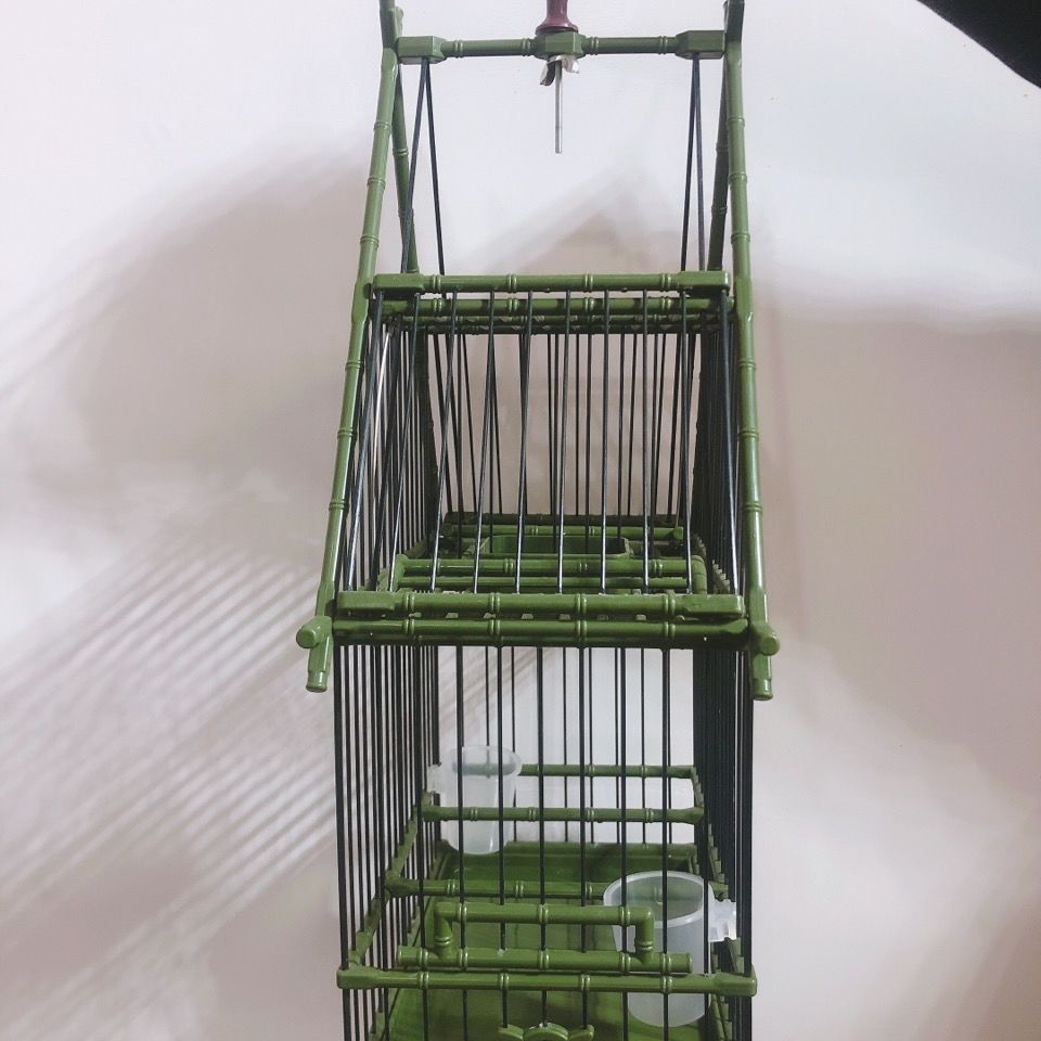 凡佰酷精品塑钢鸟笼打笼鸟用机关笼拍笼踏笼黑子贝子鸟食盒自锁防风