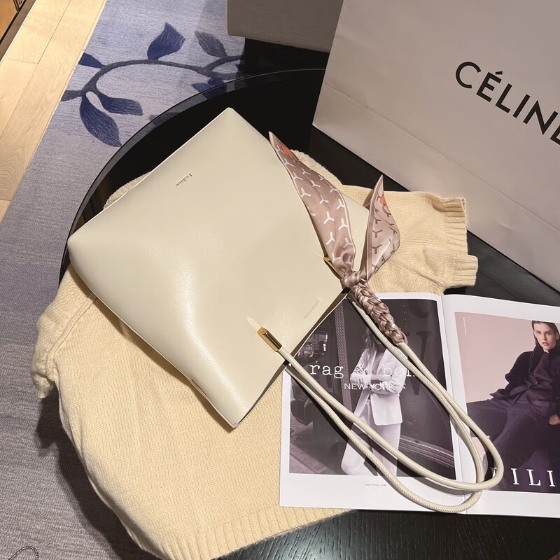 啄木鸟(tucano)女包22年新款包包女包2022新款托特包包女小众斜挎包大