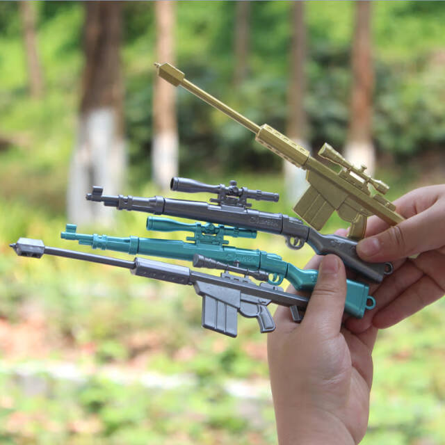 笔杆材质:塑料闭合方式:按动包装形式:单支装类型:圆珠笔笔芯颜色