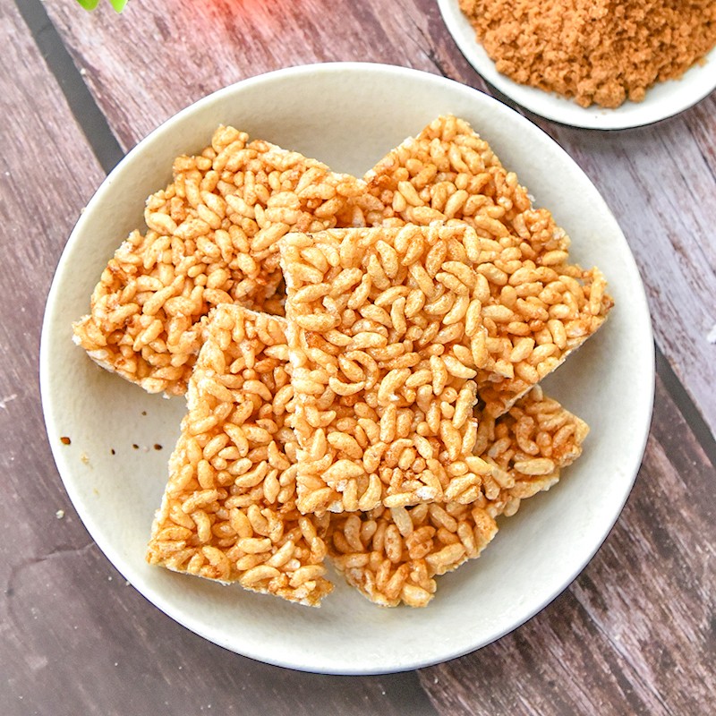 60包红糖米花糖小红糖米花酥饼广西米饼儿时怀旧小零食炒米饼爆米糖