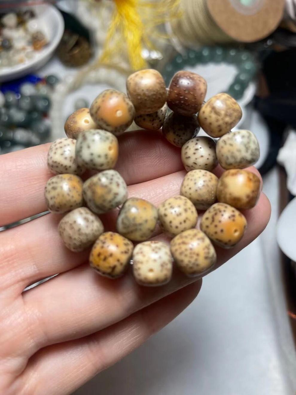 毕业级星月菩提石玉料绕指柔石玉料星月菩提子单圈手串火烧云高工老型