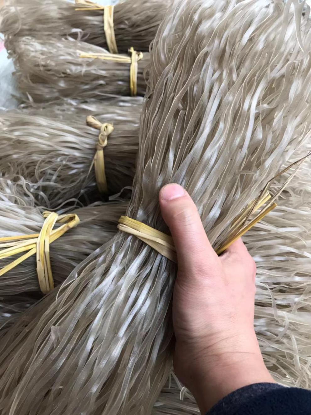 江西薯粉纯手工红薯粉条酸辣粉正宗农家红薯粉宽粉火锅粉条地瓜粉2斤