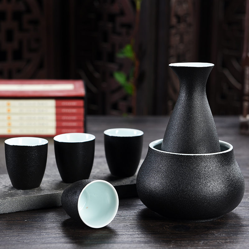 家用清酒杯烫酒壶小酒盅煮酒器温酒壶热酒器温酒壶黑陶配6高脚杯3两装