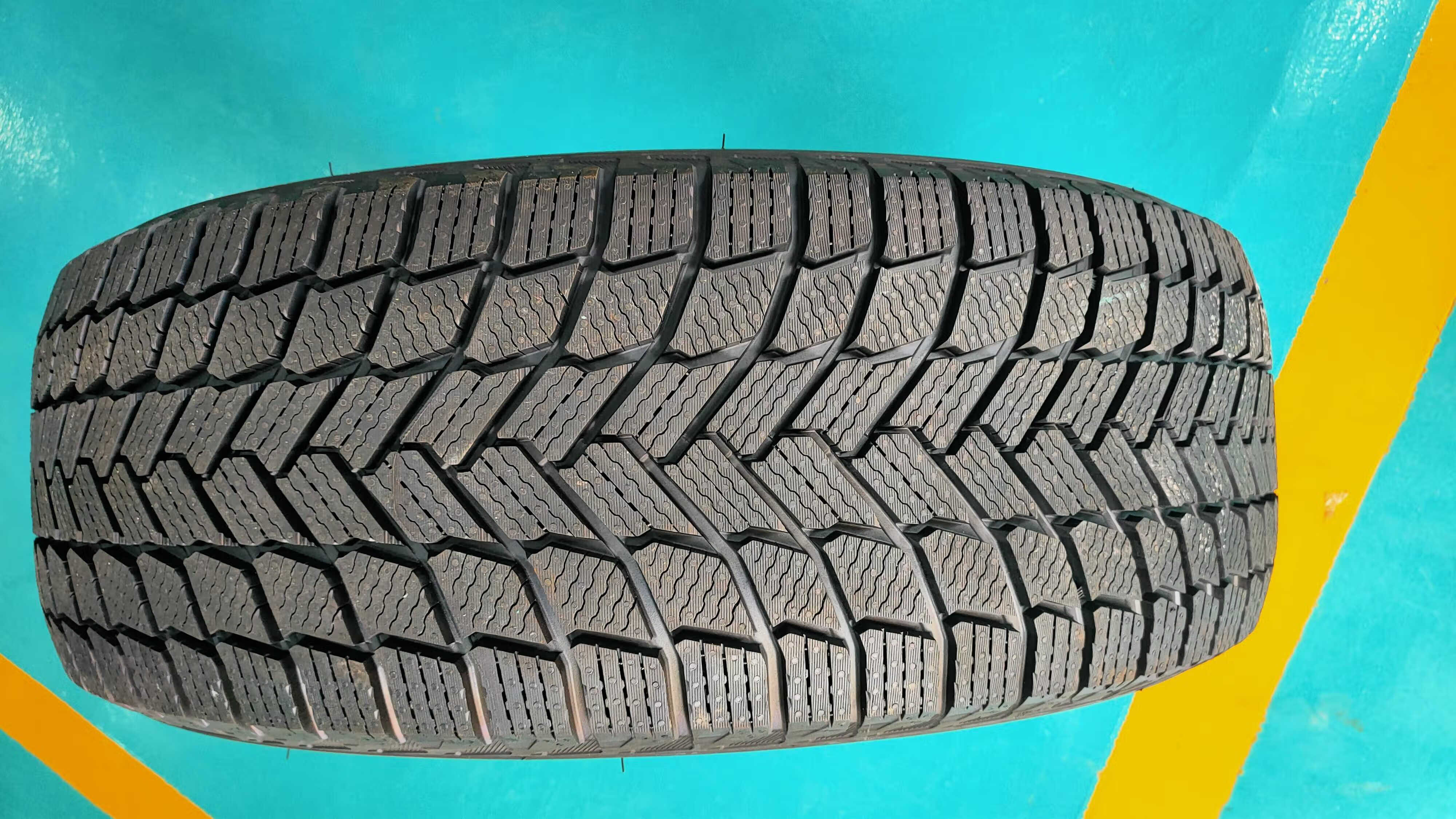 225 60 17米其林冬季冰雪防滑轮胎225/60r17 99h x-ice 5雪地胎 21年