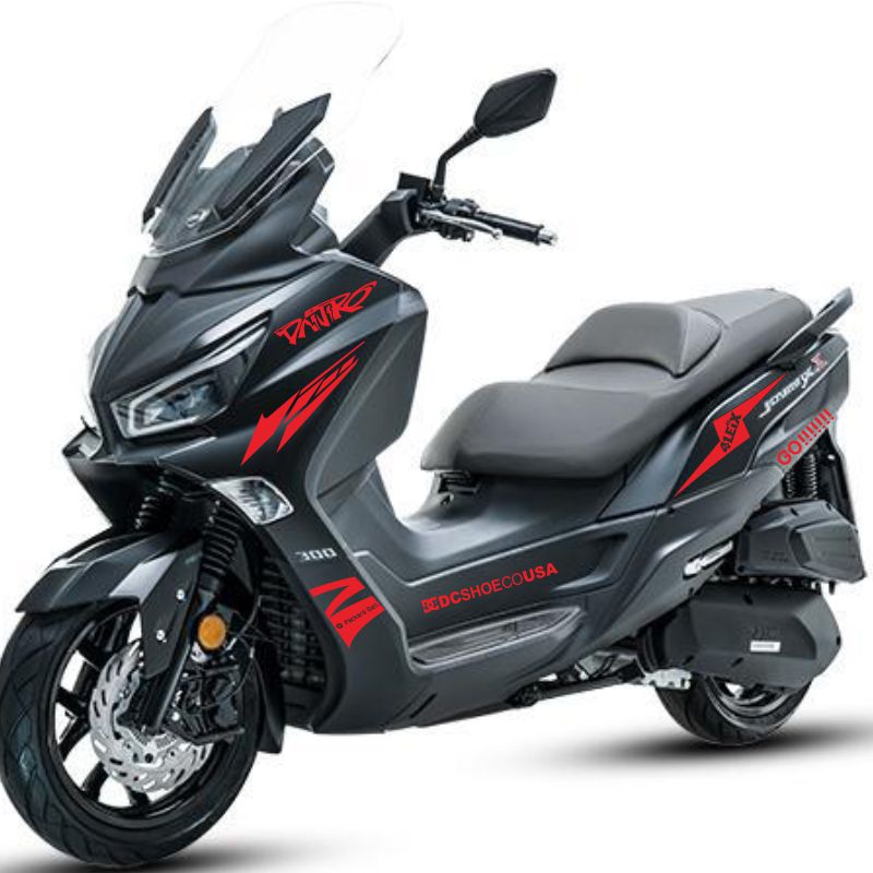 适用于适应于三阳joymaxz300贴纸sym九妹车贴创意踏板车身贴花防水