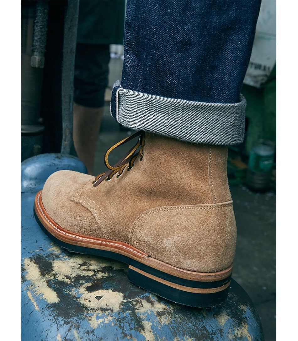 玩累了的孩子大逃亡固特异马丁靴反绒小牛皮高帮伞兵靴升级v底horween