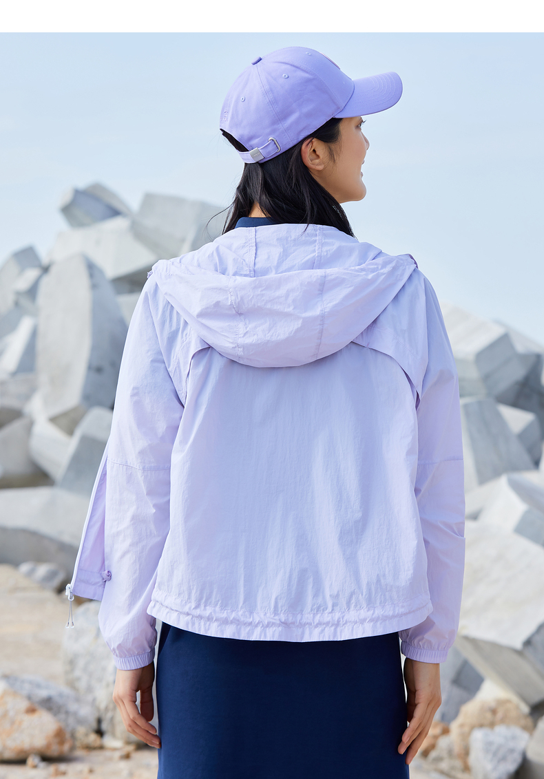 探路者防晒服女22春夏新款轻薄防晒衫连帽皮肤衣户外防紫外线upf40