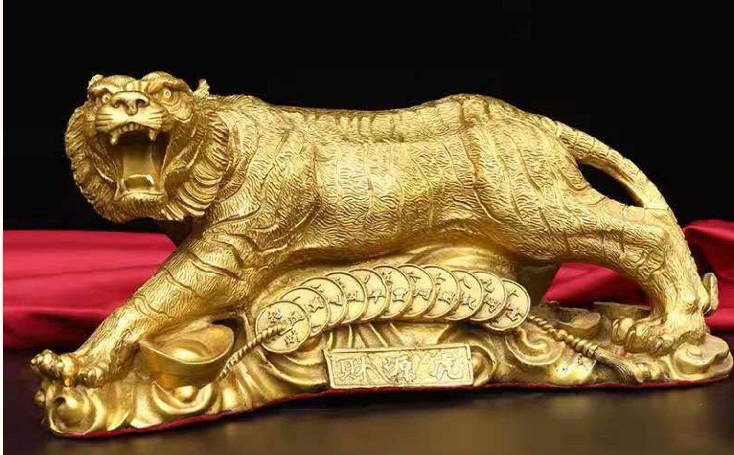 纯铜老虎摆件生肖金钱虎上山虎客厅家居装饰车载金钱虎五帝钱471429