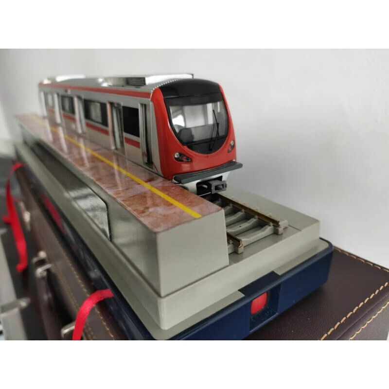 定制北京地铁模型1234567890复八昌平线大兴新机场火车成品模型 1/68