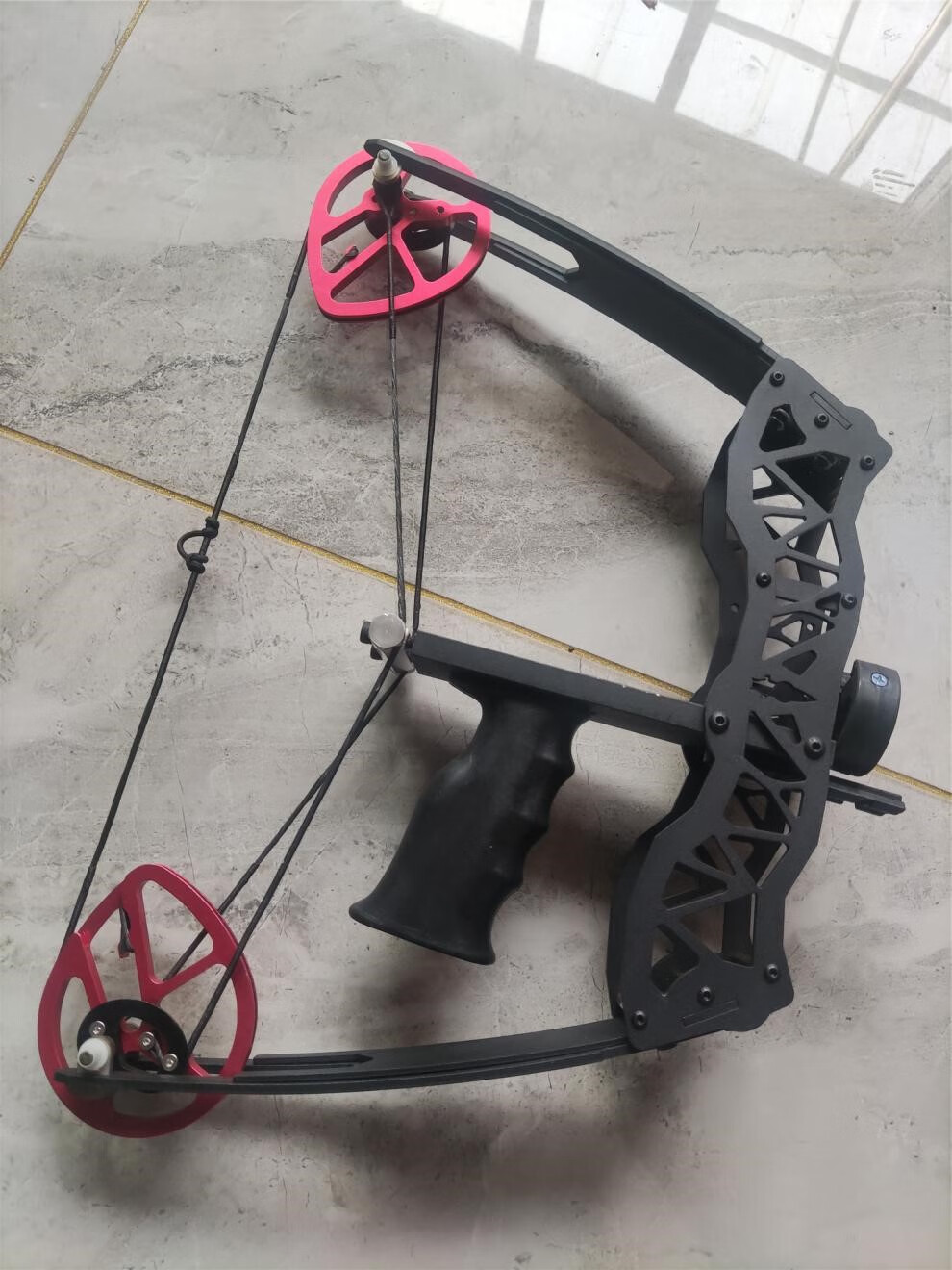 驽弓十字驽猎弓金属迷你升级版可调磅数射箭器材小型射鱼弓箭滑轮弓