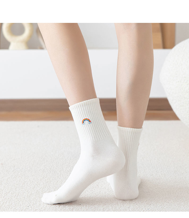 嘉钦中筒袜子女白色彩虹刺绣春秋款ins潮流长袜男学生学院风情侣棉袜