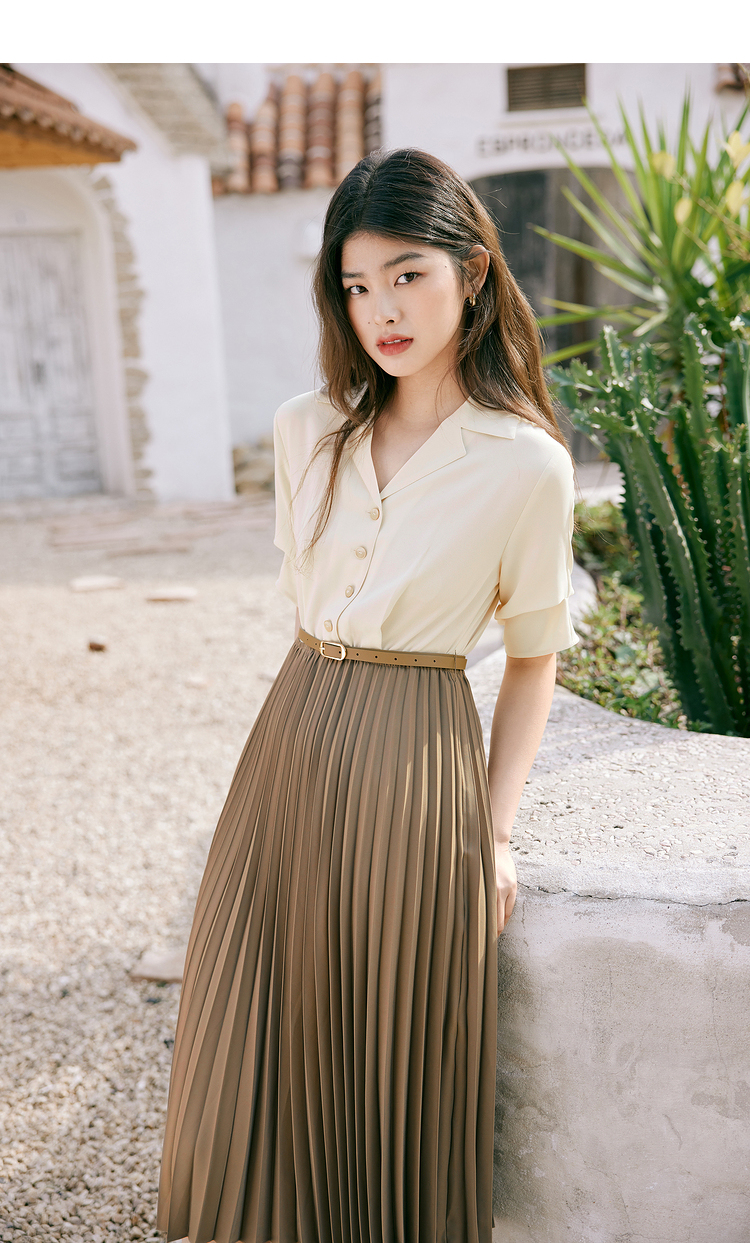 伊芙丽清新学院风连衣裙2022夏季新款假两件裙子设计感百褶裙棕色预售