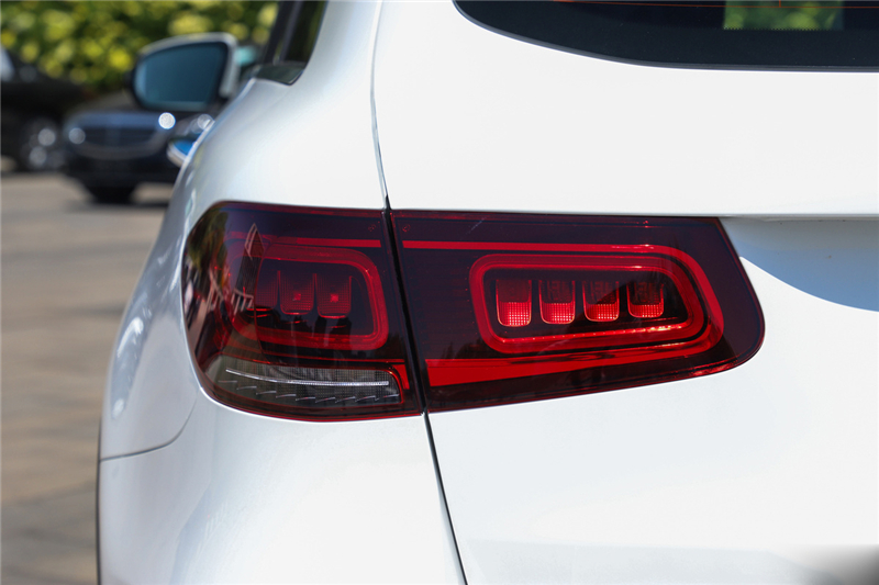 大亦适用奔驰glc尾灯glc200刹车灯glc260灯罩glc300倒车灯w253后尾灯