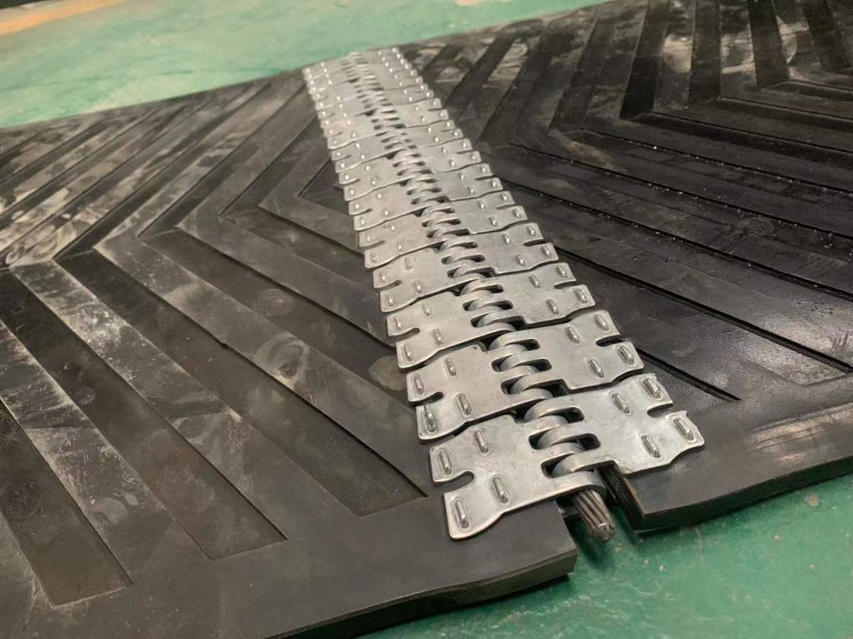 输送带皮带扣钉扣机皮带接头工具皮带压扣机皮带连接器a3v6扣钉器澄洛