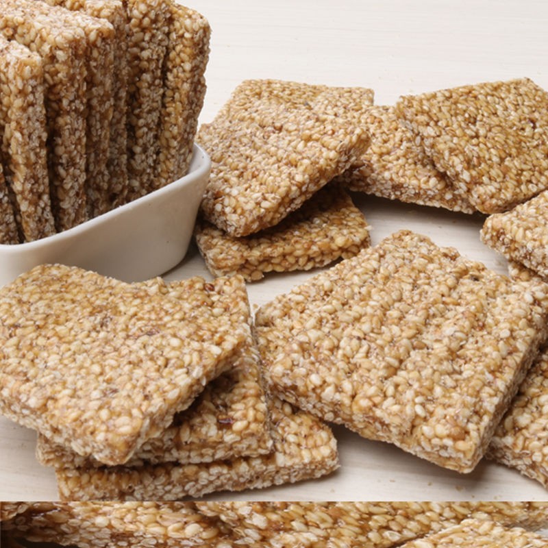 纯手工白芝麻糖黑芝麻糖白芝麻片黑芝麻片切糕白黑芝麻麦芽糖片500克