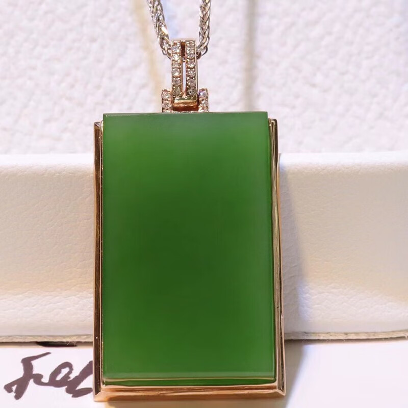 慈心缘和田玉碧玉无事牌吊坠18k金伴钻玉质细腻温润男女玉坠项链挂件