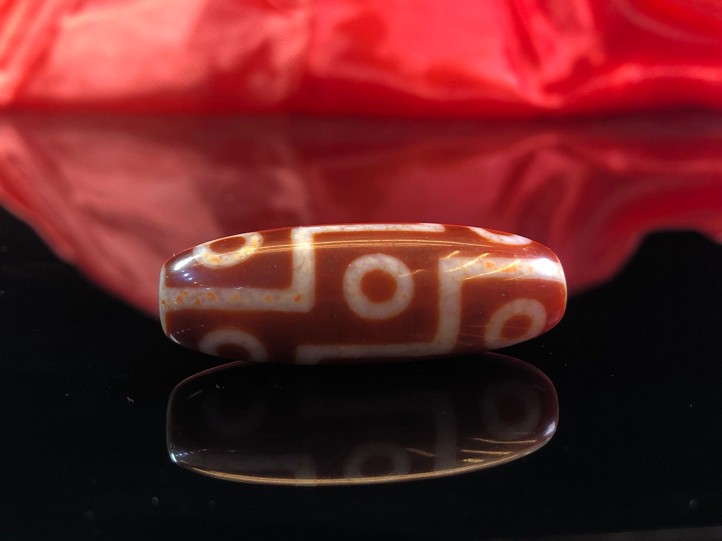 爱优美天然西藏老天珠原石页岩至红玉髓真品三六九眼项链玛瑙吊坠图片