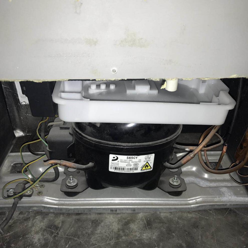 冰箱接水托盘冰箱托水盘奥马伊斯美菱通用压缩机接水槽废水盘 1号大