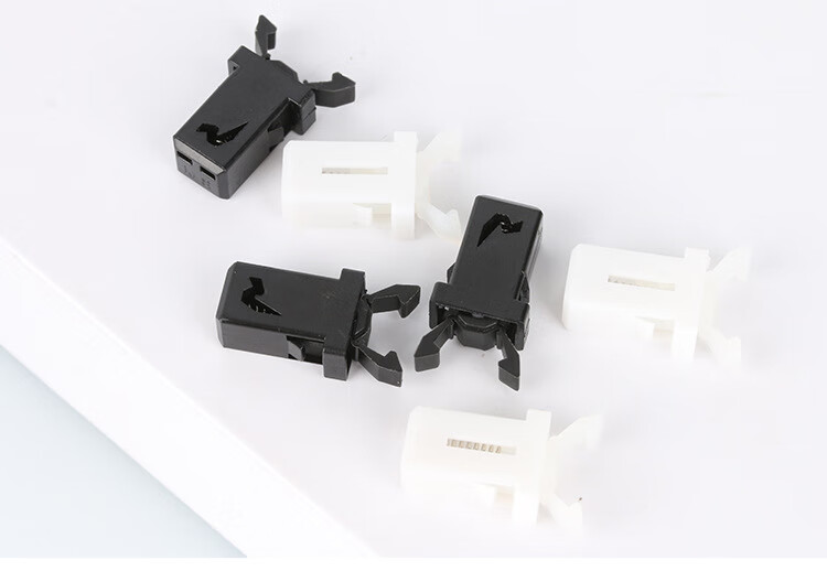 垃圾桶塑料门锁开关自锁按压式微型开关弹簧锁扣汽车眼镜盒卡扣增强型