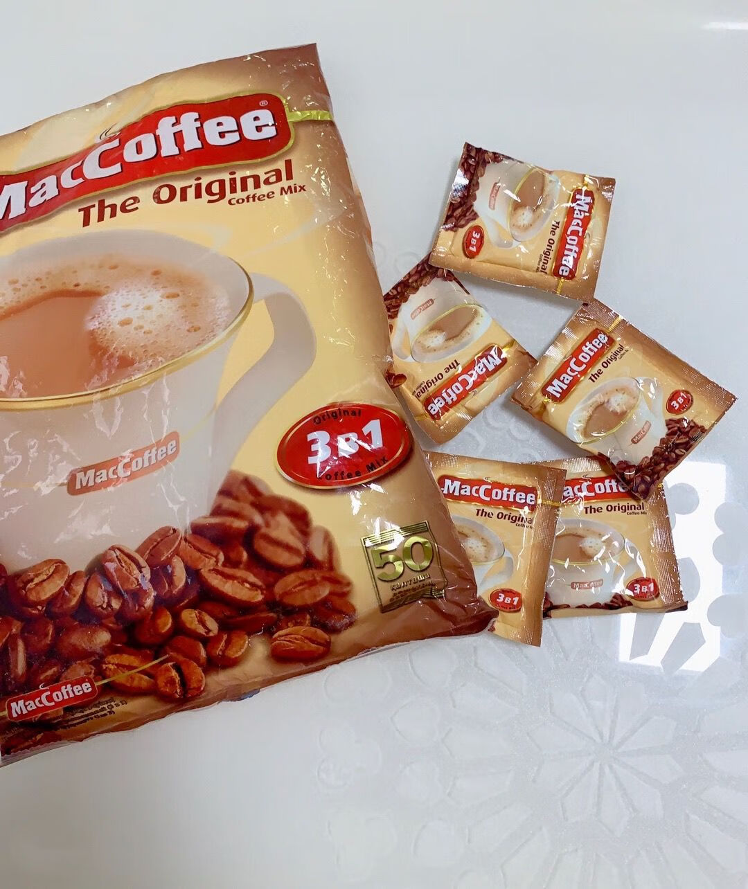 俄罗斯进口咖啡maccoffee三合一速溶咖啡50小袋1000克原包装50小包