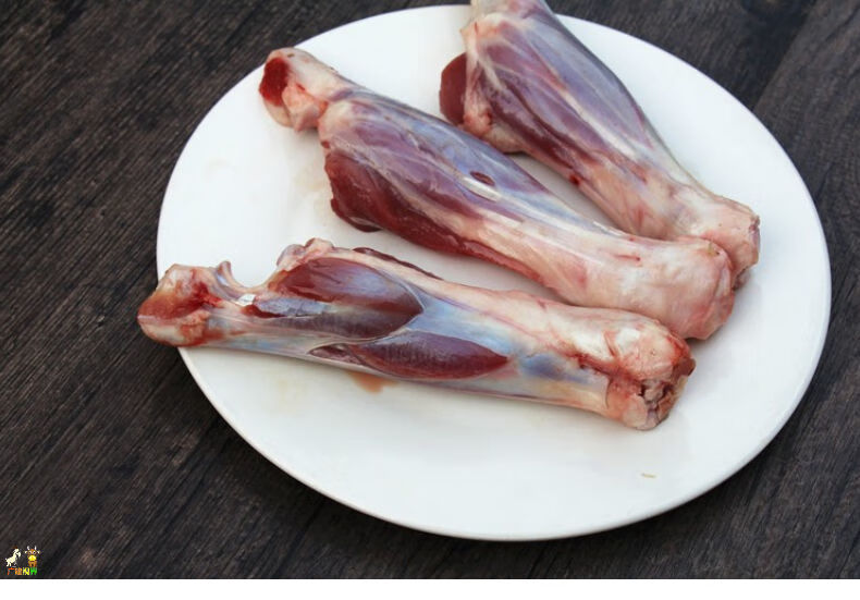 清真山羊腿 羔羊前小腿 羊前棒 羊腱子 多肉羊棒骨 吃肉喝骨髓 满肉羊
