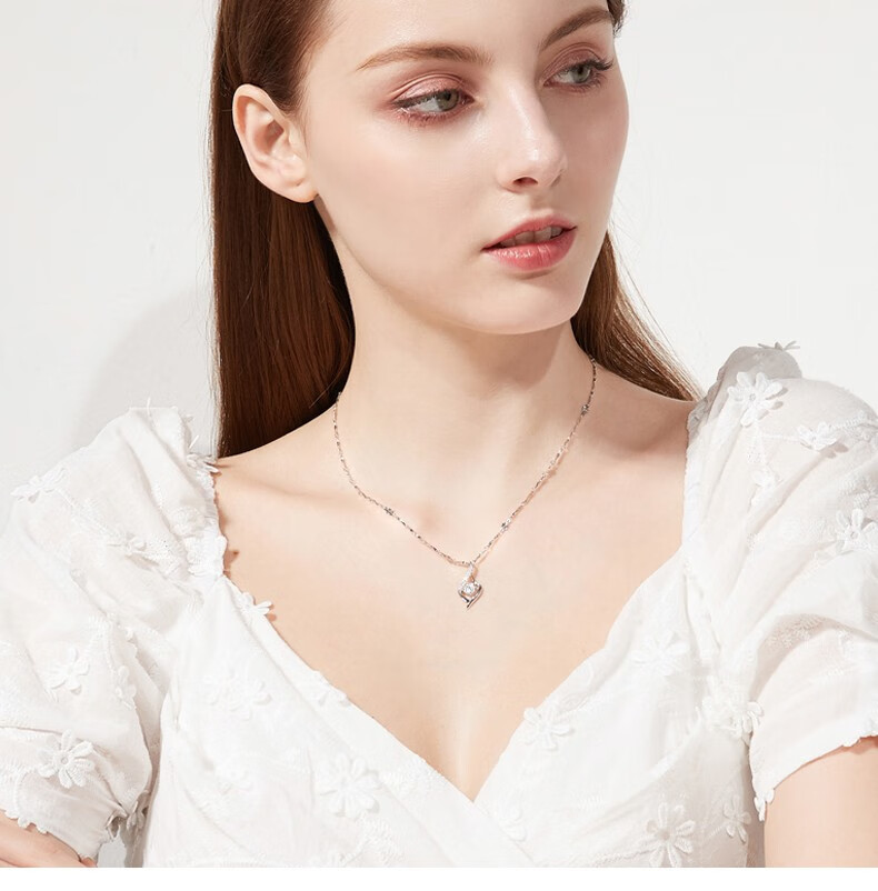 圣雅罗999足银项链女锁骨链四叶草吊坠女款学生韩版时尚首饰品闺蜜