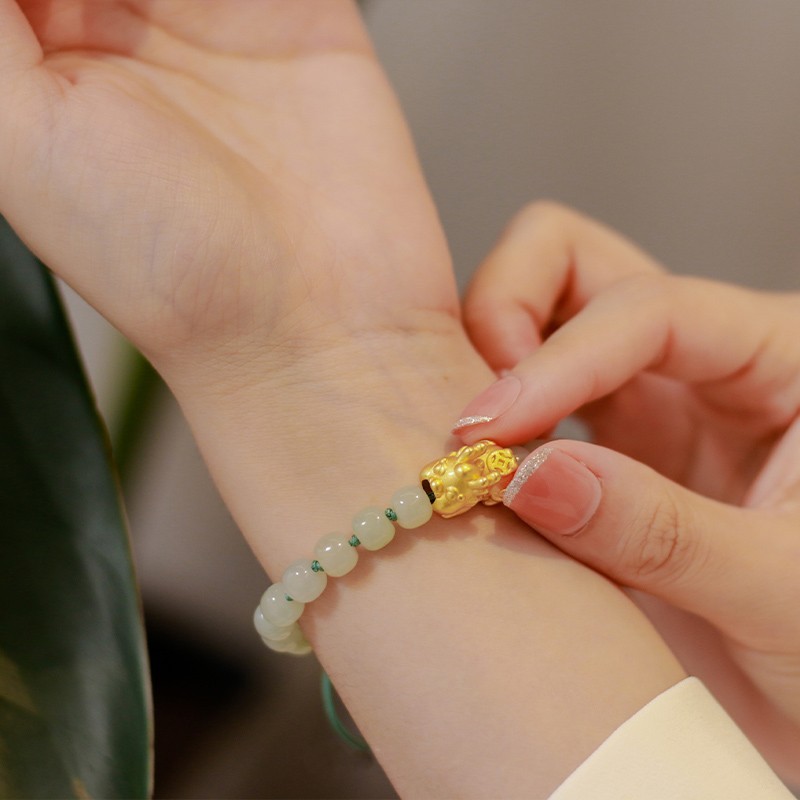 易升和田玉黄金宝宝貔貅手链女士999足金貔貅编织手绳首饰品ins小众